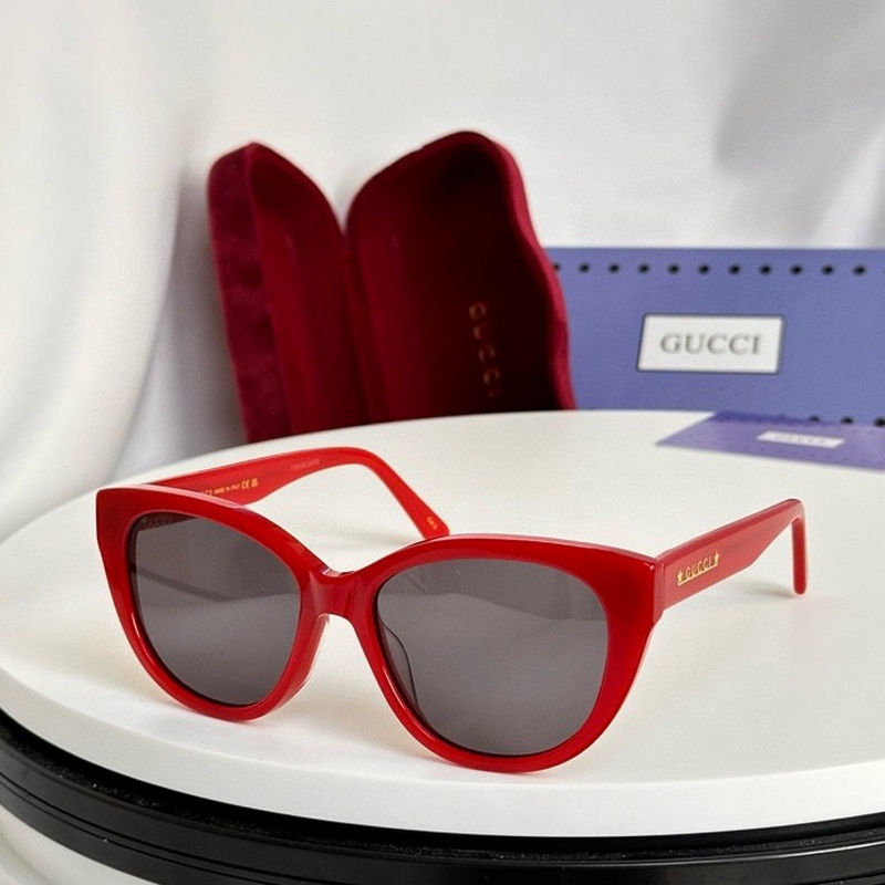 Gucci Sunglasses 266